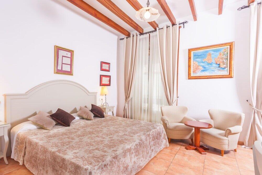 Foto de una habitación de Hotel Son Cleda