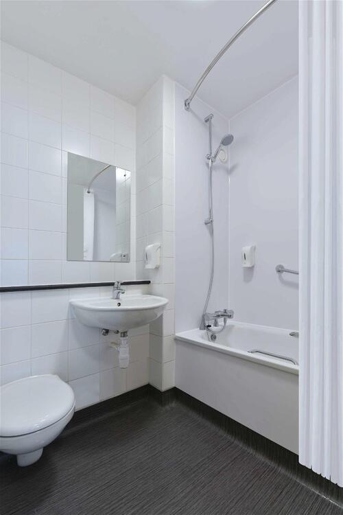 Foto del baño de Hotel Travelodge London Central Waterloo