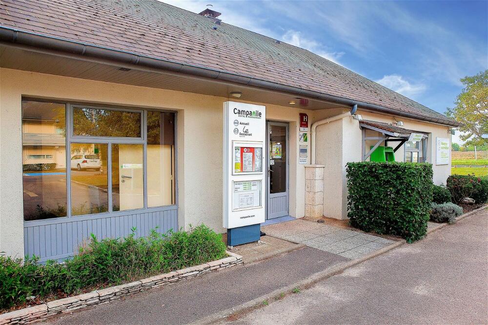 Foto del exterior de Hotel Campanile Bourges Nord - Saint-Doulchard