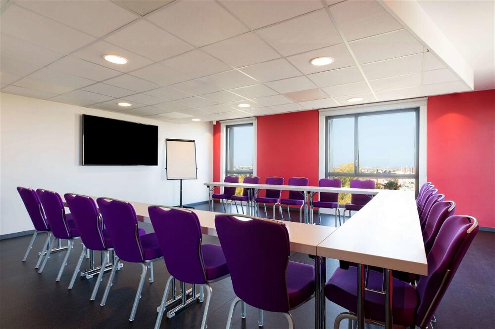 Foto de los servicios de Hotel Park Inn by Radisson Lille Grand Stade