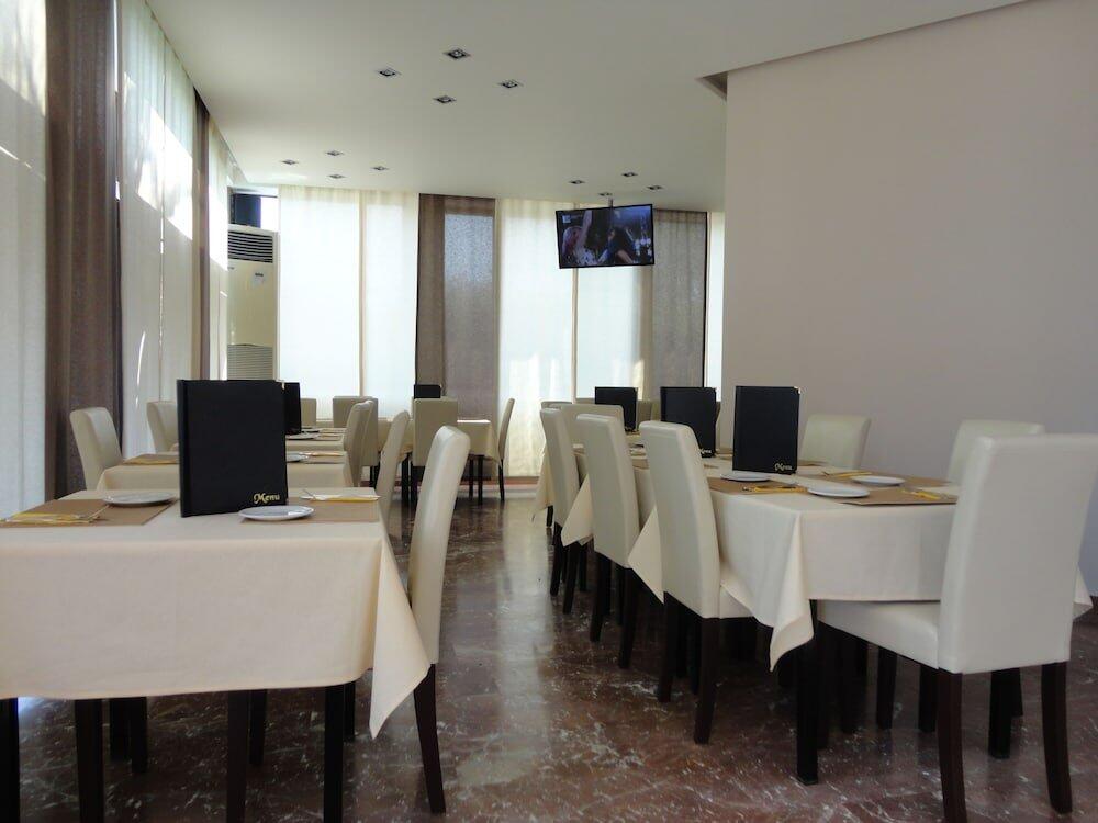 Foto de restauración de Morfeas Hotel
