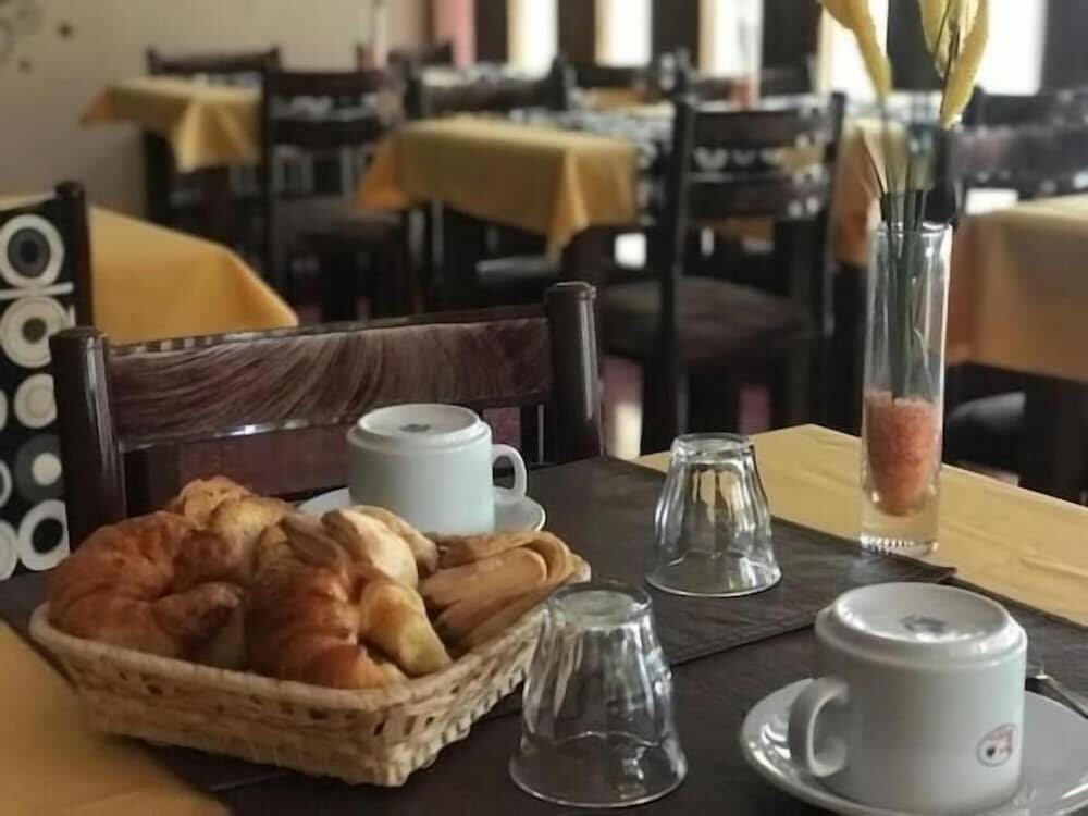 Foto de restauración de Hotel Resi San Bernardo
