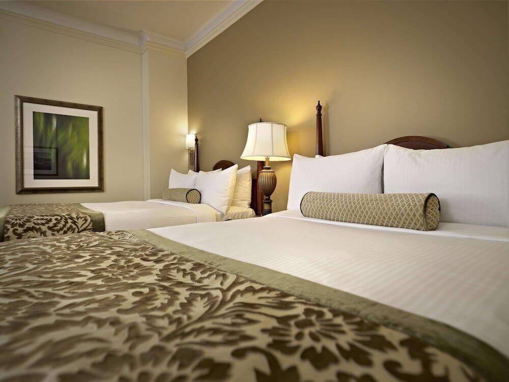 Foto de una habitación de The Fairmont Hotel Macdonald