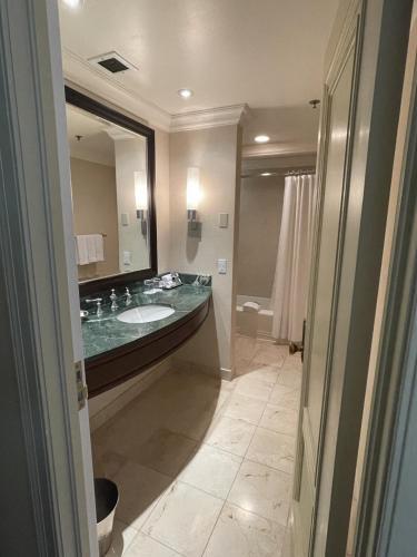 Foto del baño de The Fairmont Hotel Macdonald