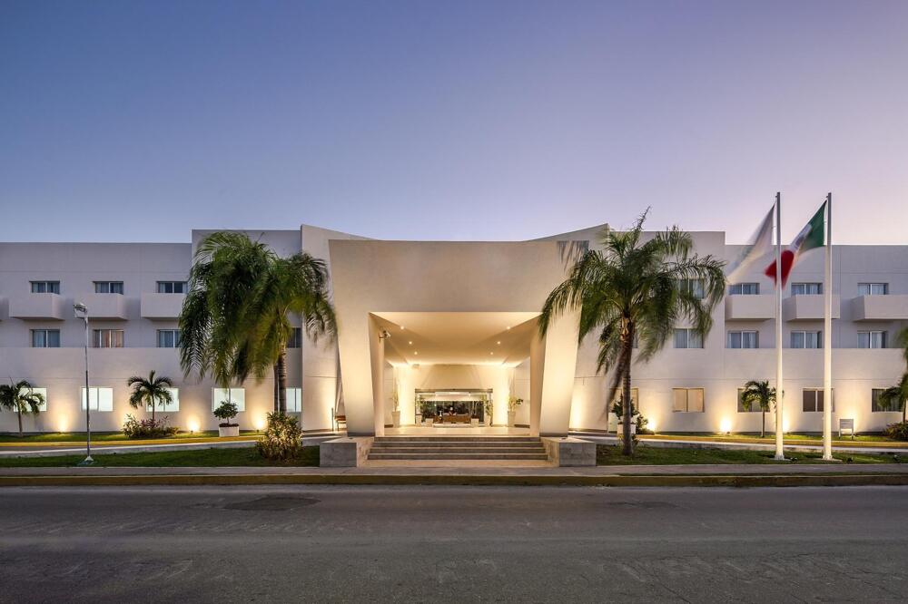 Foto del exterior de Hotel Wyndham Garden Playa del Carmen