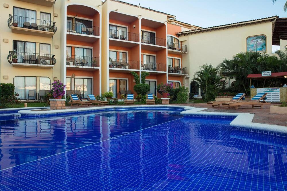 Foto general de Flamingo Vallarta Hotel &amp;amp; Marina