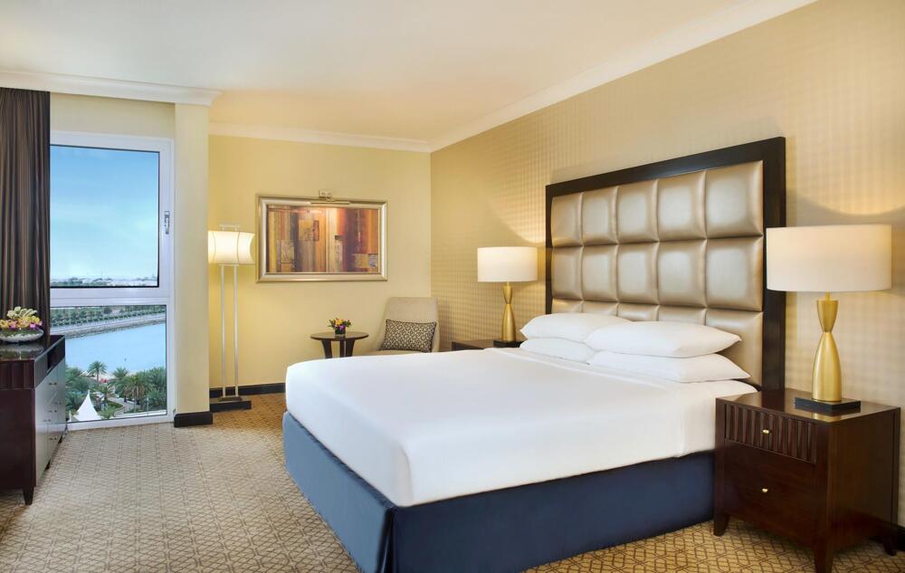 Foto general de Radisson Blu Hotel &amp;amp; Resort, Abu Dhabi Corniche