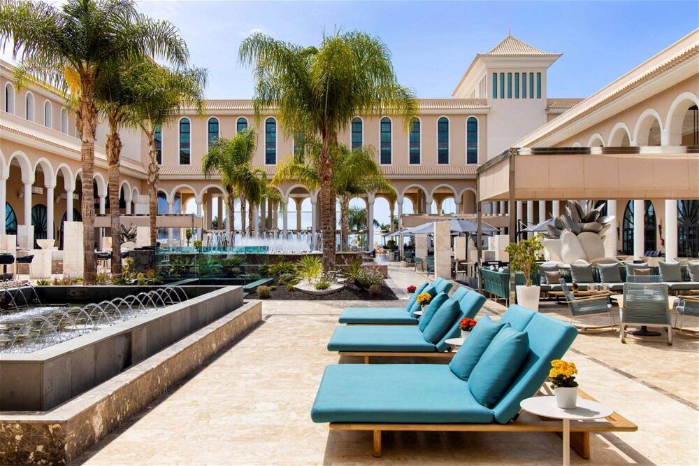 Foto del exterior de Hotel Gran Melia Palacio de Isora Resort &amp;amp; Spa