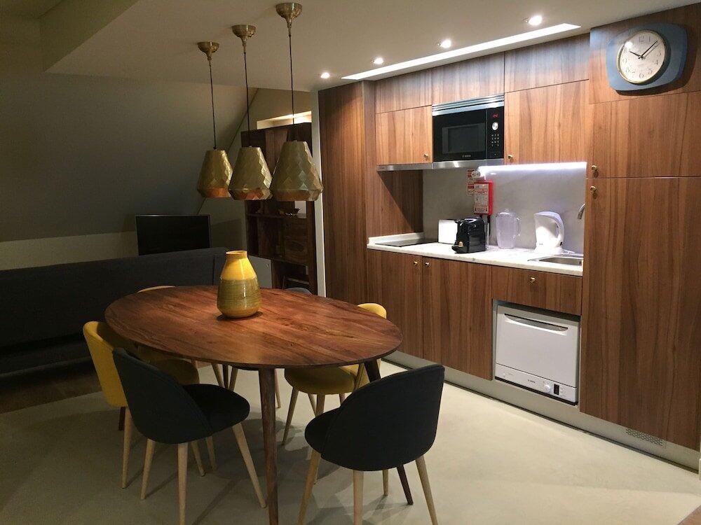 Foto de una habitación de Aparthotel Dalma Old Town Suites