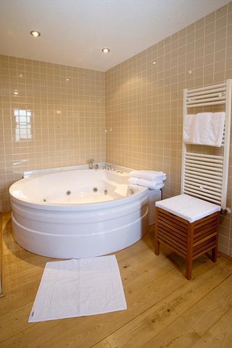 Foto del baño de Hotel y apartamentos rurales L&amp;#039;Anceo