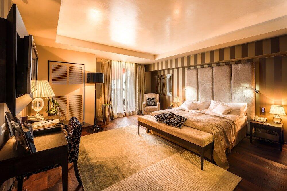 Foto de una habitación de Hotel Lausanne Palace