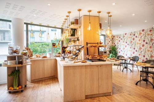 Foto de restauración de Aparthotel Séjours &amp;amp; Affaires Paris-Malakoff