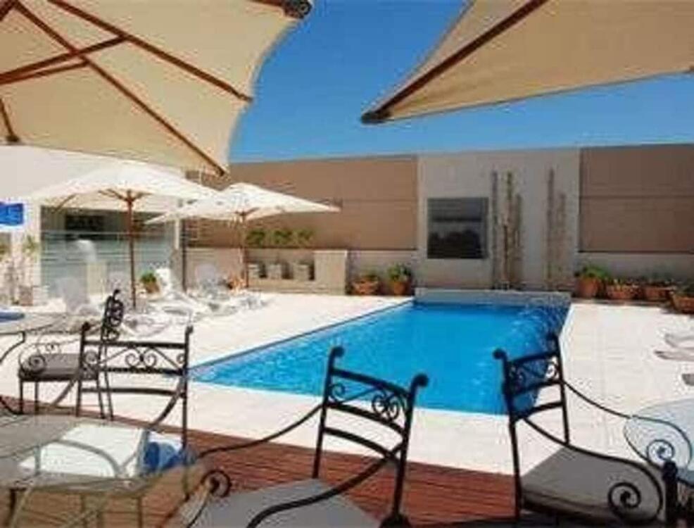 Foto de los servicios de Howard Johnson Villa María Hotel y Casino