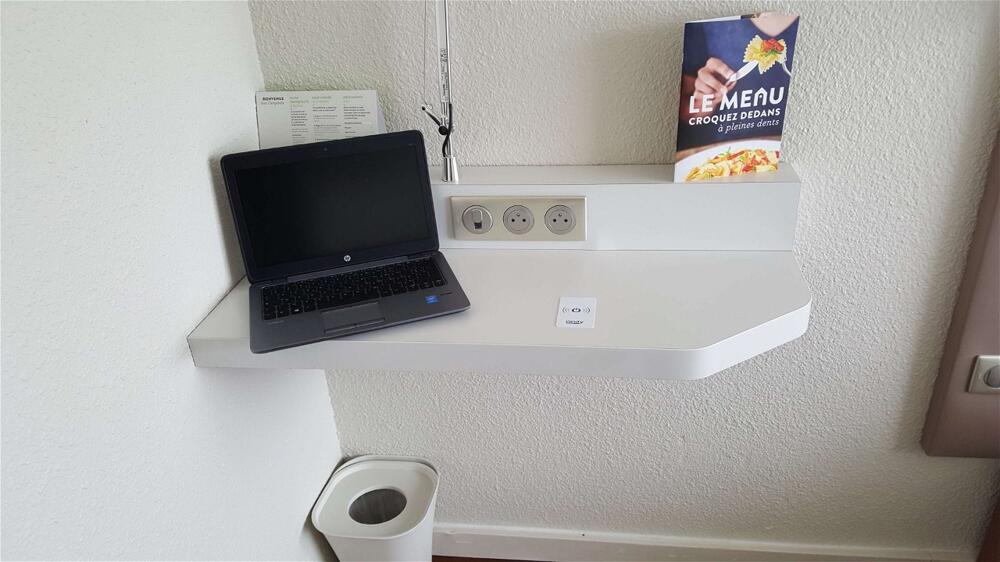 Foto de una habitación de Hotel Campanile Montluçon ~ Saint-Victor