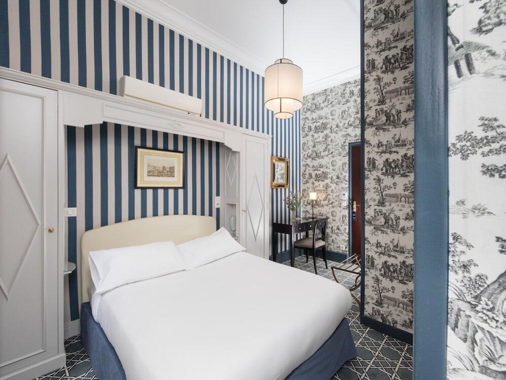 Foto de una habitación de Hôtel Saint Germain