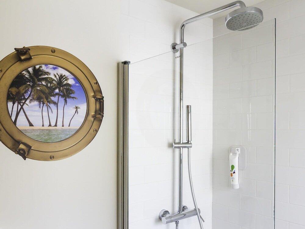 Foto del baño de Hotel Ibis Styles Lisboa Centro Liberdade NE
