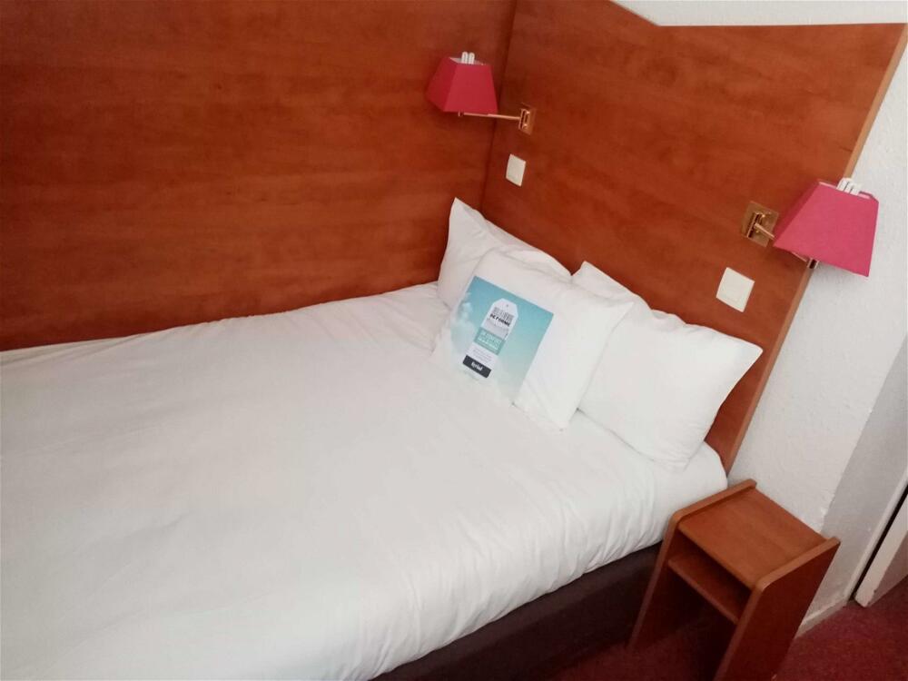 Foto de una habitación de Kyriad Chantilly