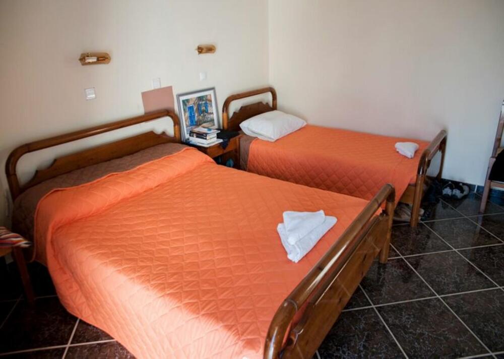 Foto de una habitación de Eleni Hotel