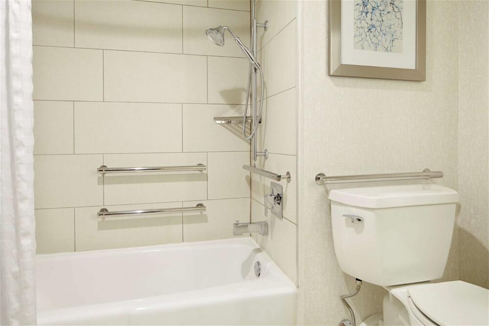 Foto del baño de Hotel Embassy Suites Atlanta - Galleria