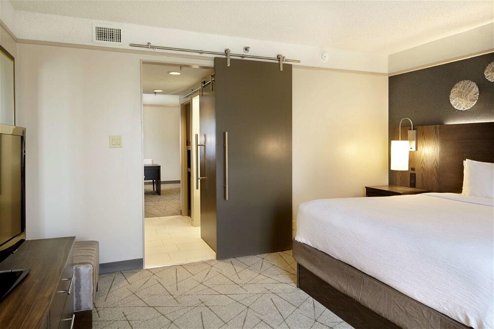 Foto de una habitación de Hotel Embassy Suites Atlanta - Galleria