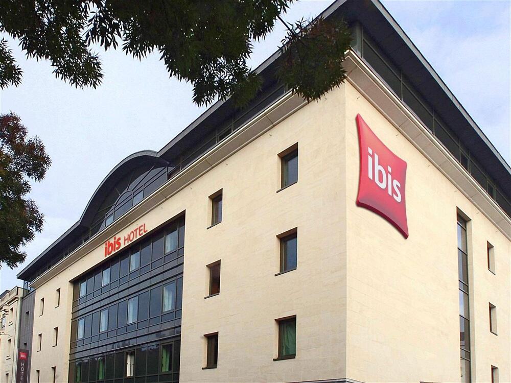 Foto del exterior de Hotel ibis Rouen Centre Champ de Mars