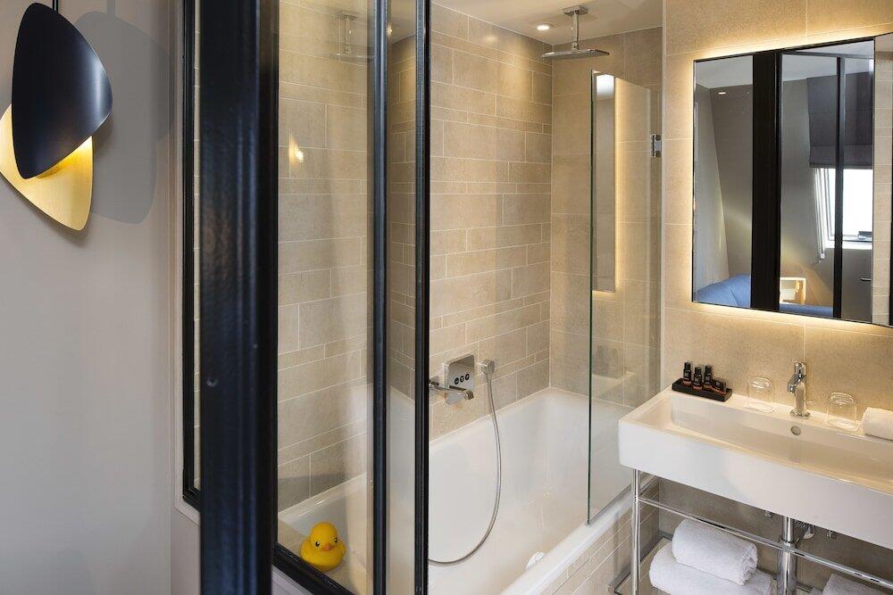 Foto del baño de Le 10 Bis Hotel