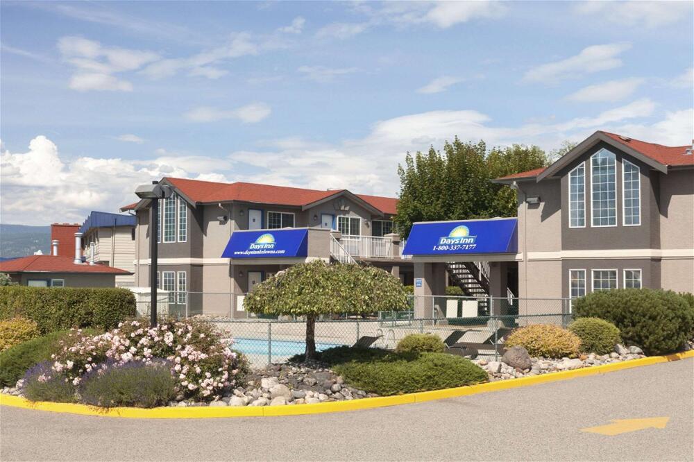 Foto del exterior de Hotel Days Inn by Wyndham Kelowna