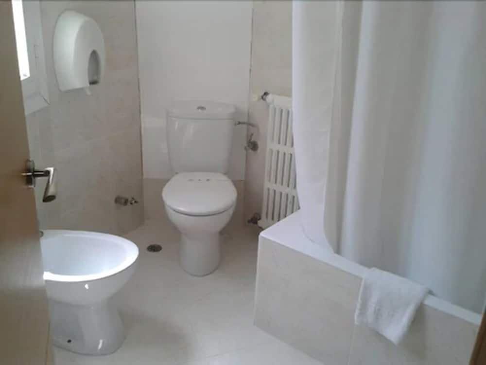 Foto del baño de Hotel Amic Colón