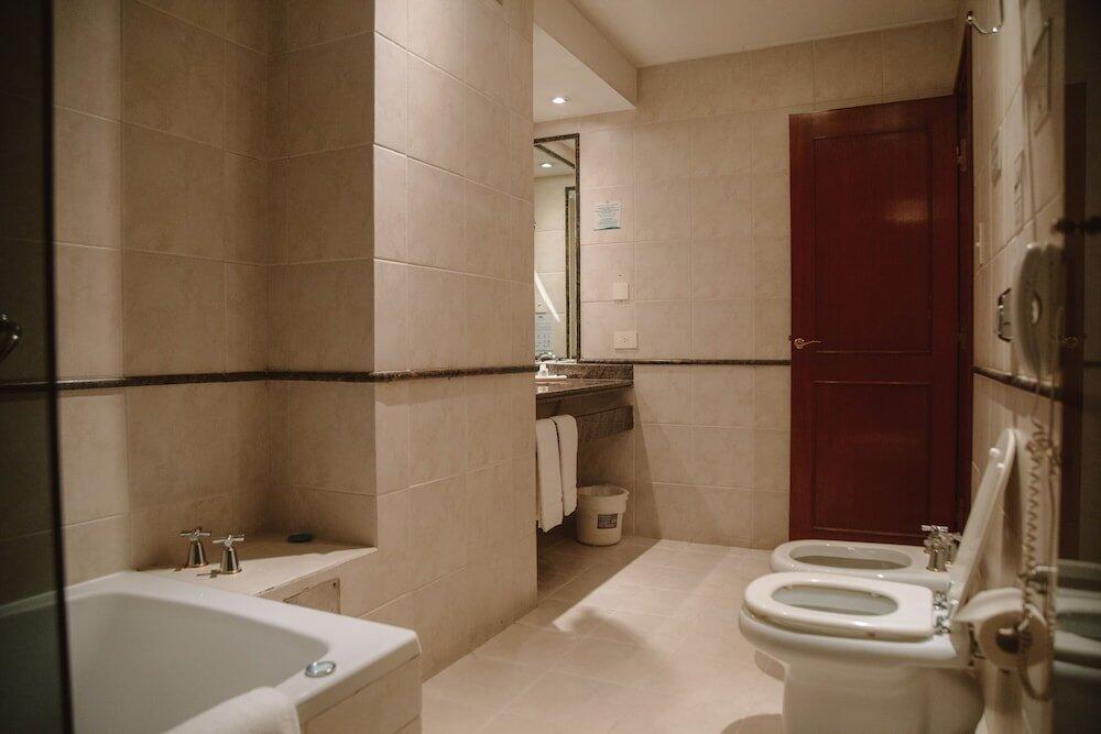 Foto del baño de Casa Real Hotel