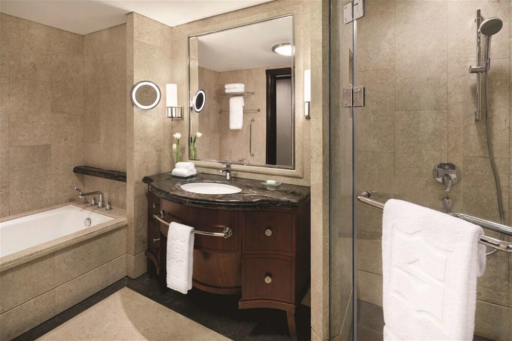 Foto de una habitación de Hotel Shangri-La Jakarta