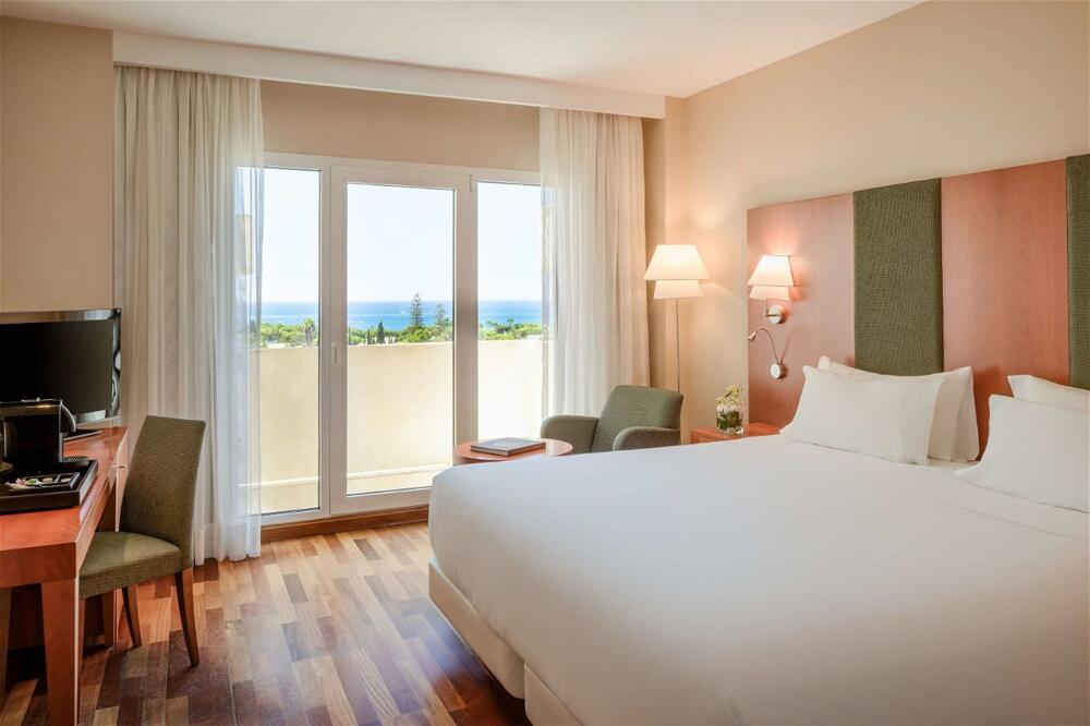 Foto de una habitación de Hotel NH Marbella