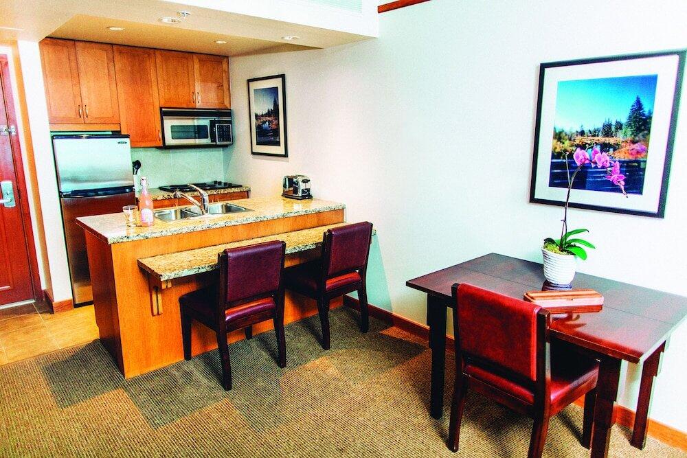 Foto de una habitación de Pan Pacific Whistler Village Centre