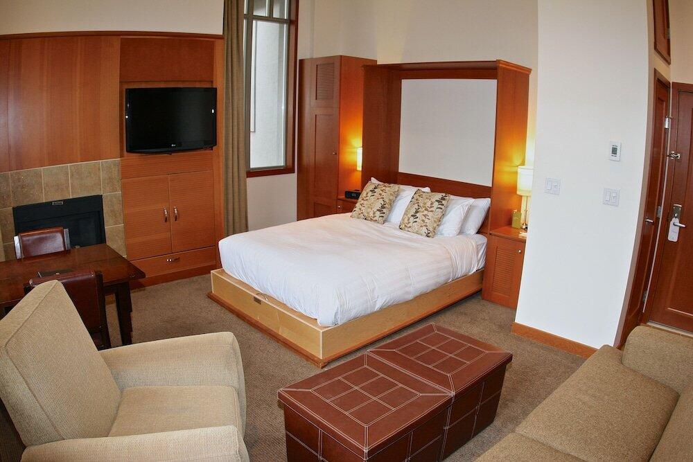 Foto de una habitación de Pan Pacific Whistler Village Centre