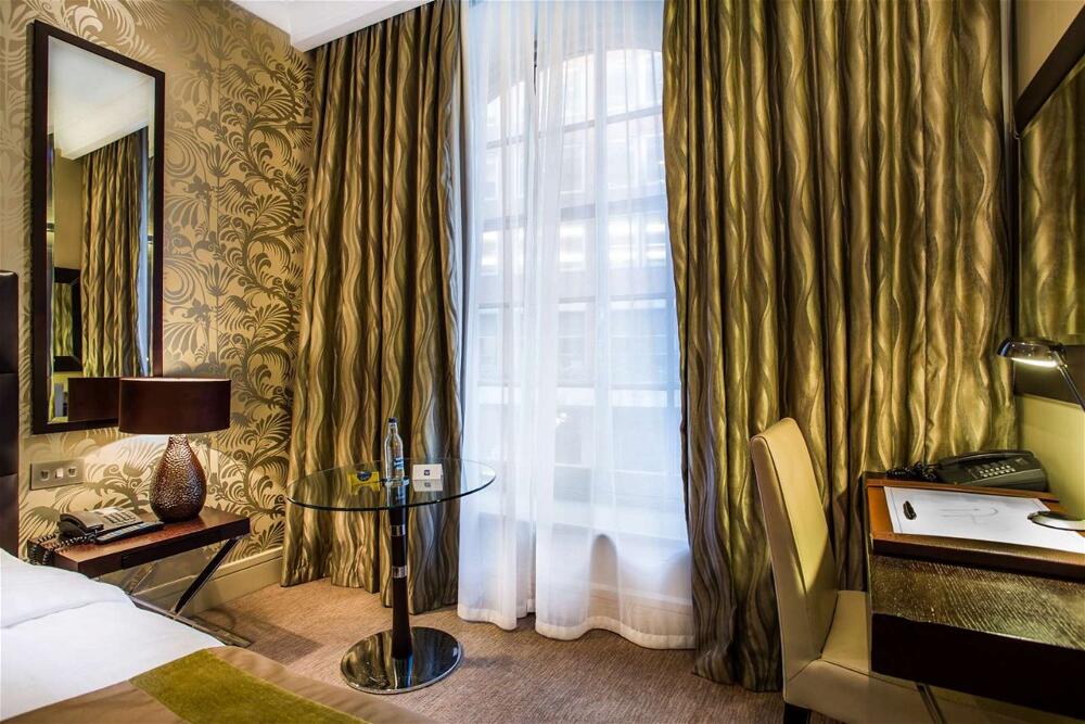 Foto de una habitación de Washington Mayfair Hotel
