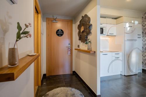 Foto de una habitación de ON Suites Sevilla Apartments designed for adults