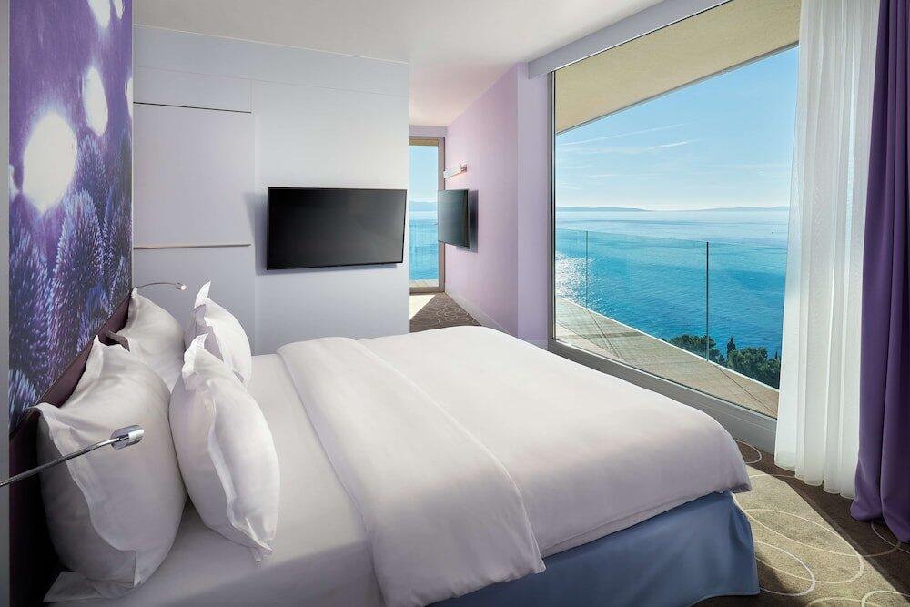 Foto de una habitación de Hotel Radisson Blu Resort &amp;amp; Spa, Split