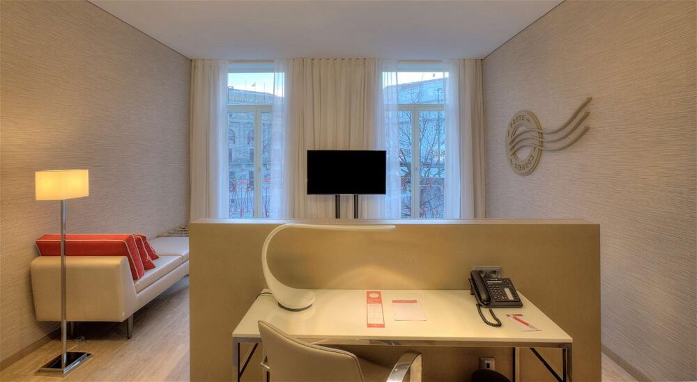 Foto del baño de Hotel NH Collection Porto Batalha