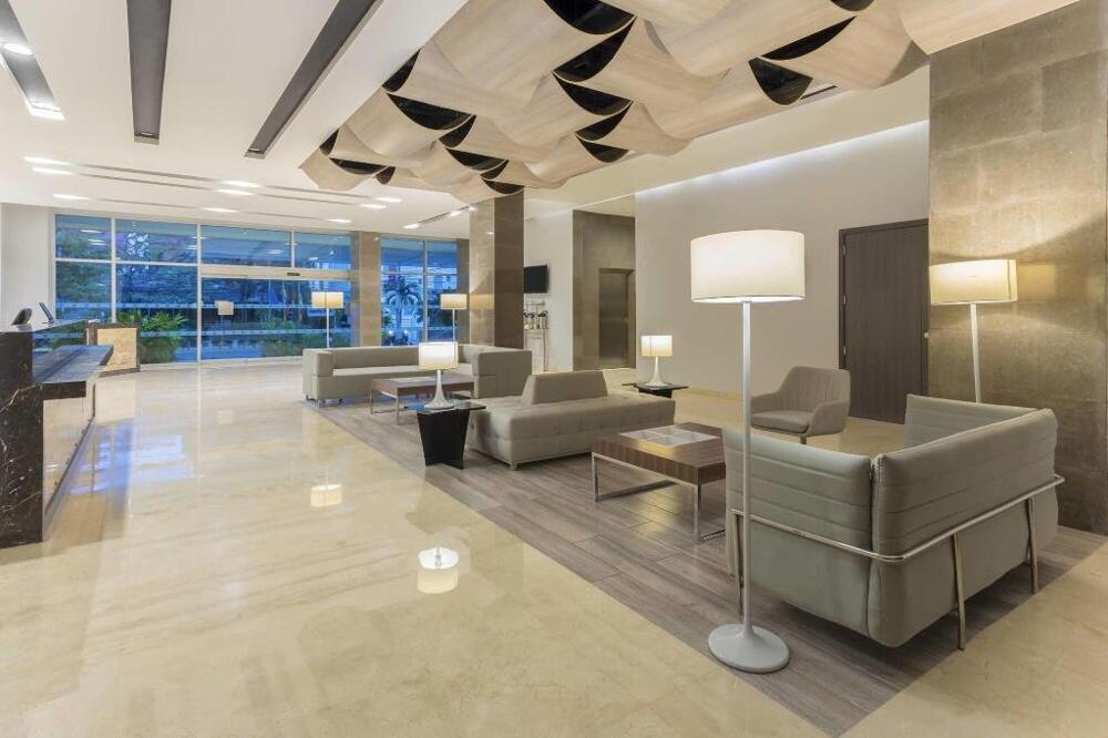 Foto de las zonas nobles de Hotel Four Points by Sheraton Barranquilla