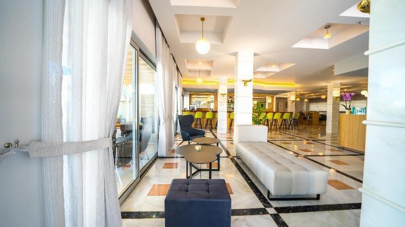 Foto general de Adele Beach Hotel