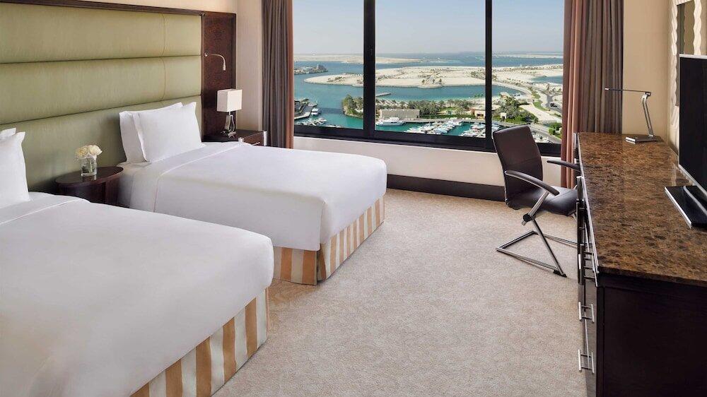 Foto de una habitación de InterContinental Abu Dhabi, an IHG Hotel