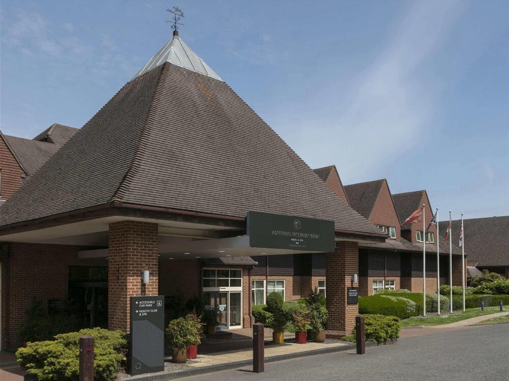 Foto del exterior de Ashford International Hotel &amp;amp; Spa
