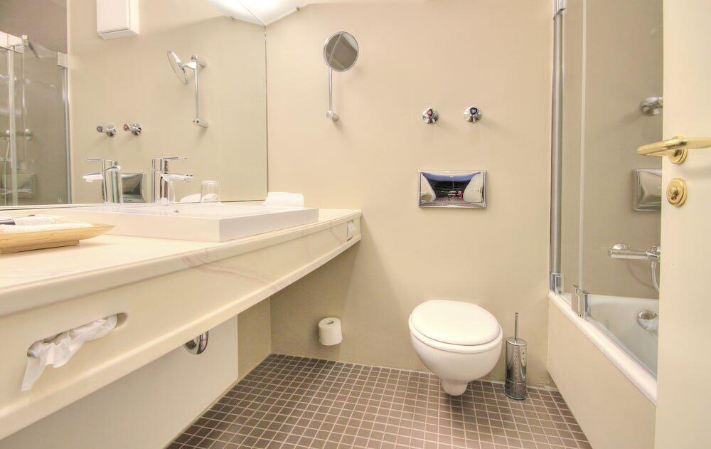 Foto del baño de relexa hotel Airport Düsseldorf/Ratingen