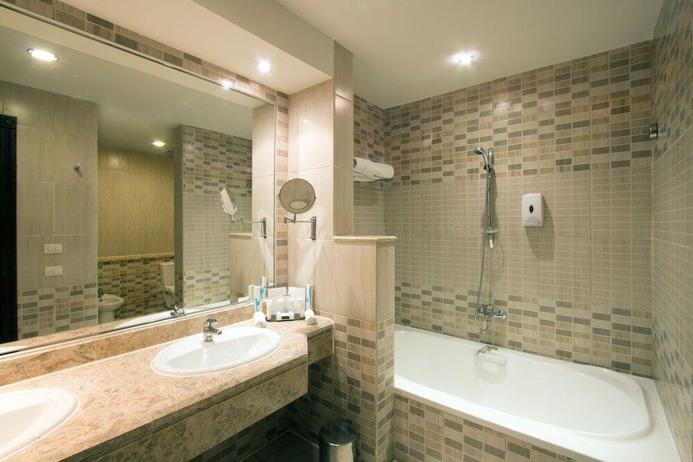 Foto del baño de Hotel Swiss Inn Pyramids Golf Resort
