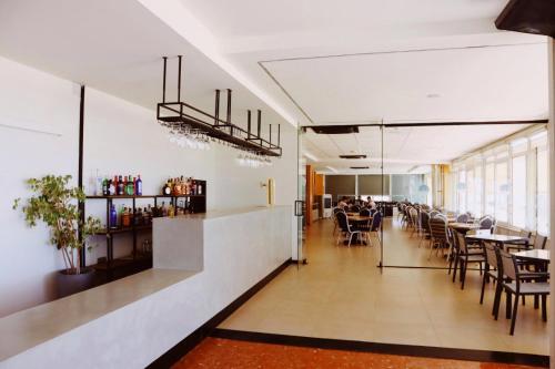Foto de restauración de Hotel Fay Victoria Beach
