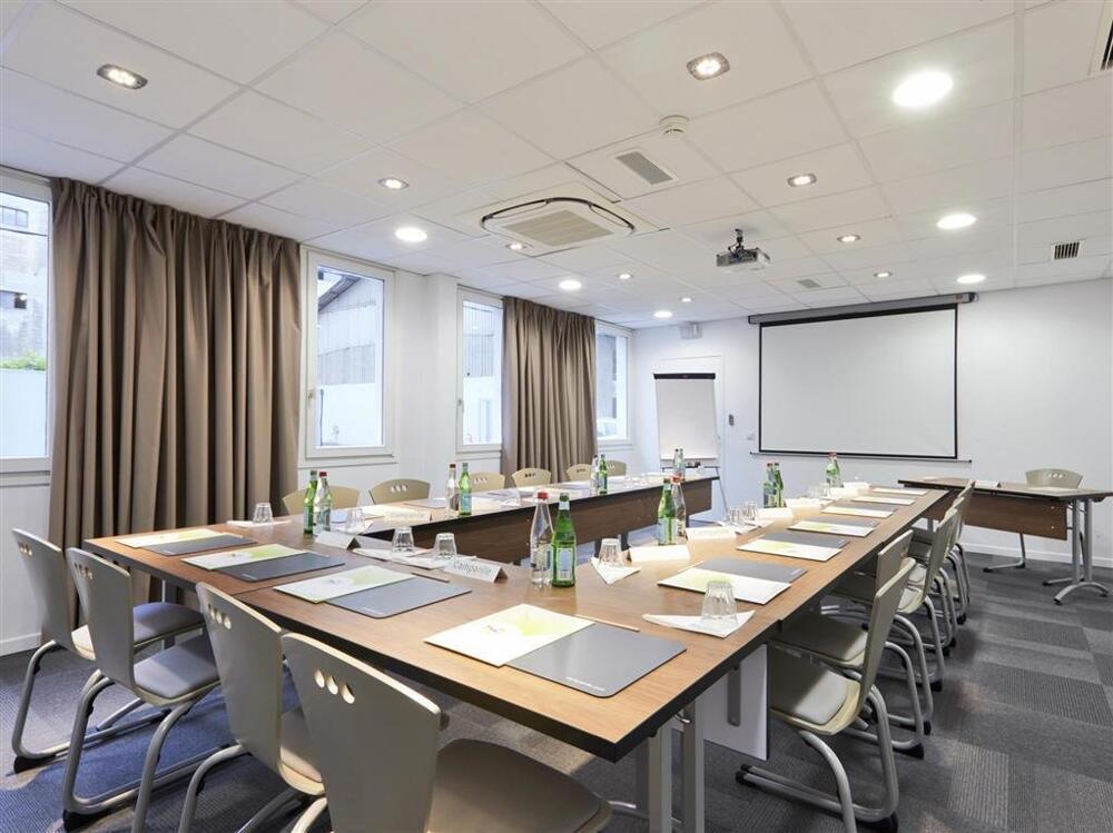 Foto de los servicios de Hotel Campanile Nancy Centre - Gare