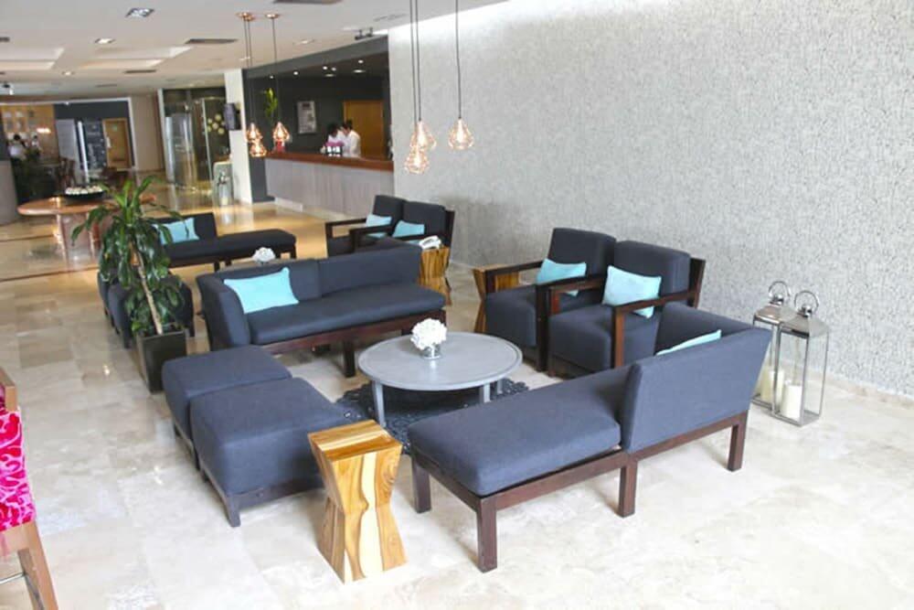Foto de las zonas nobles de Rivoli Select Hotel