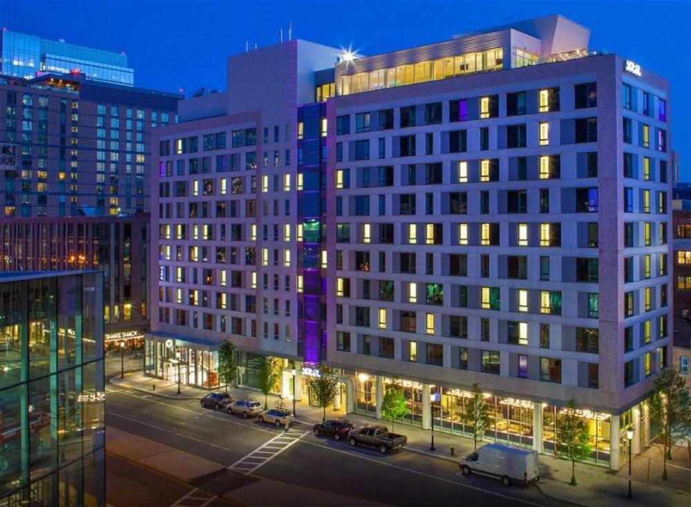 Foto del exterior de Hotel YOTEL Boston