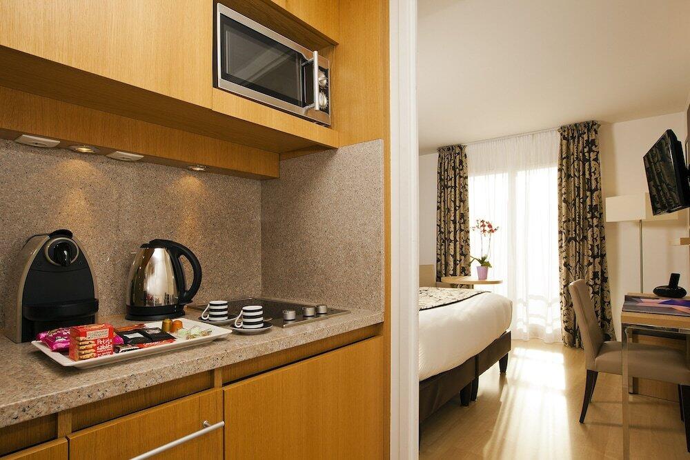 Foto de una habitación de Aparthotel Residhome Paris-Massy