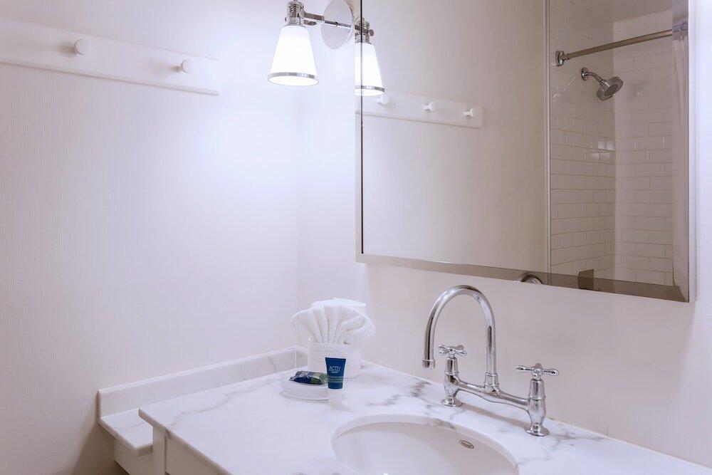 Foto del baño de Hotel Four Points by Sheraton San Diego