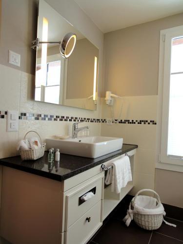 Foto del baño de Romantik Hotel Schweizerhof